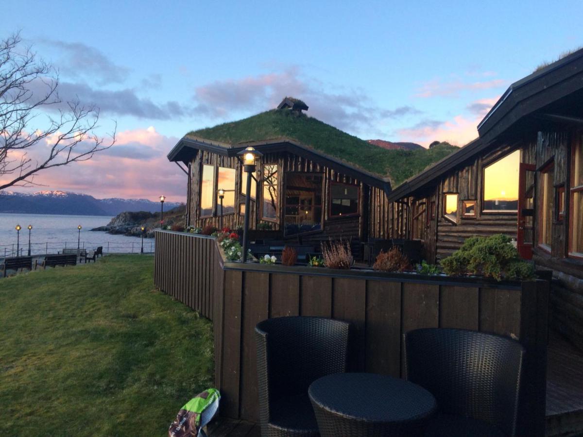 Brekkestranda Fjordhotel Brekke  Dış mekan fotoğraf