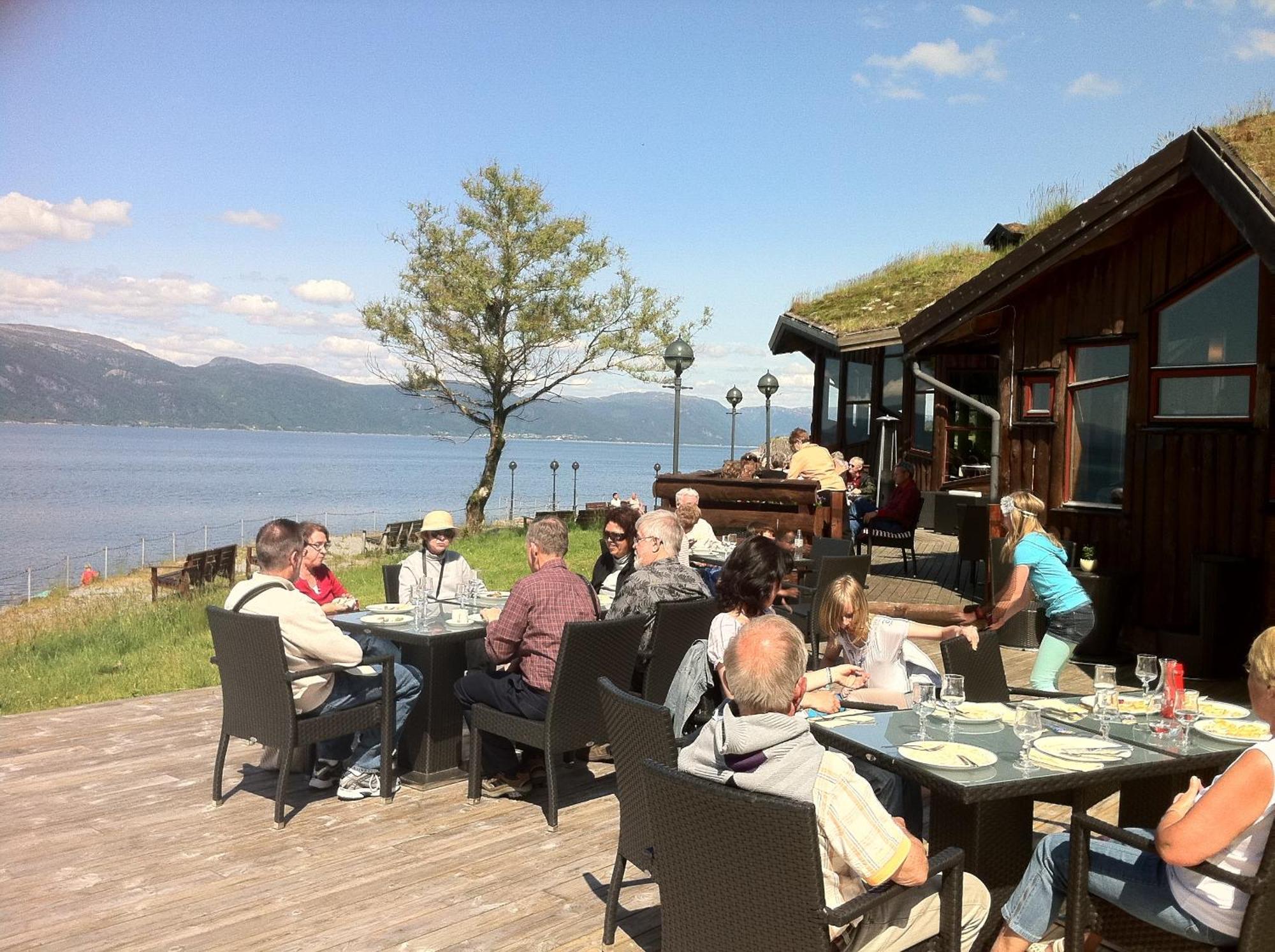 Brekkestranda Fjordhotel Brekke  Dış mekan fotoğraf